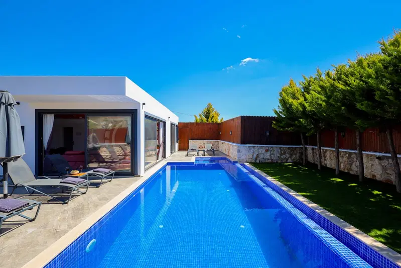 Sarıbelen’de doğa manzaralı kiralık villa, fotoğraf 3