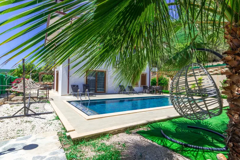 Kaş’ta doğa içinde kiralık villa, fotoğraf 5