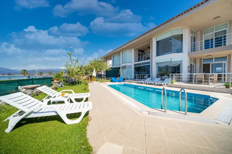 Fethiye’de deniz manzaralı kiralık villa, fotoğraf 6