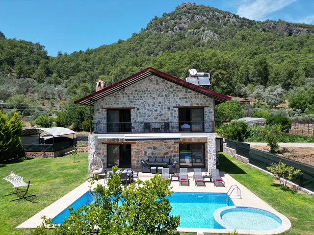 Fethiye’de özel havuzlu kiralık villa, fotoğraf 3