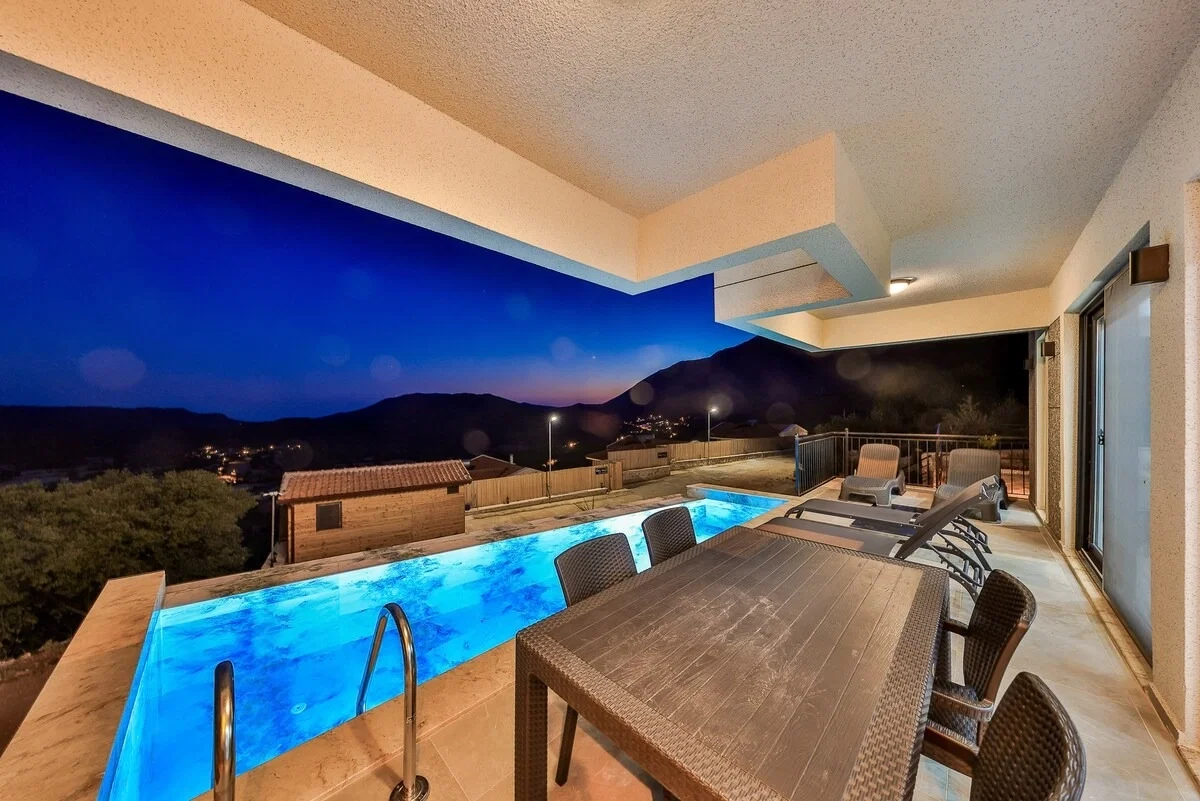 Kaş’ta balayı kiralık villa, fotoğraf 17
