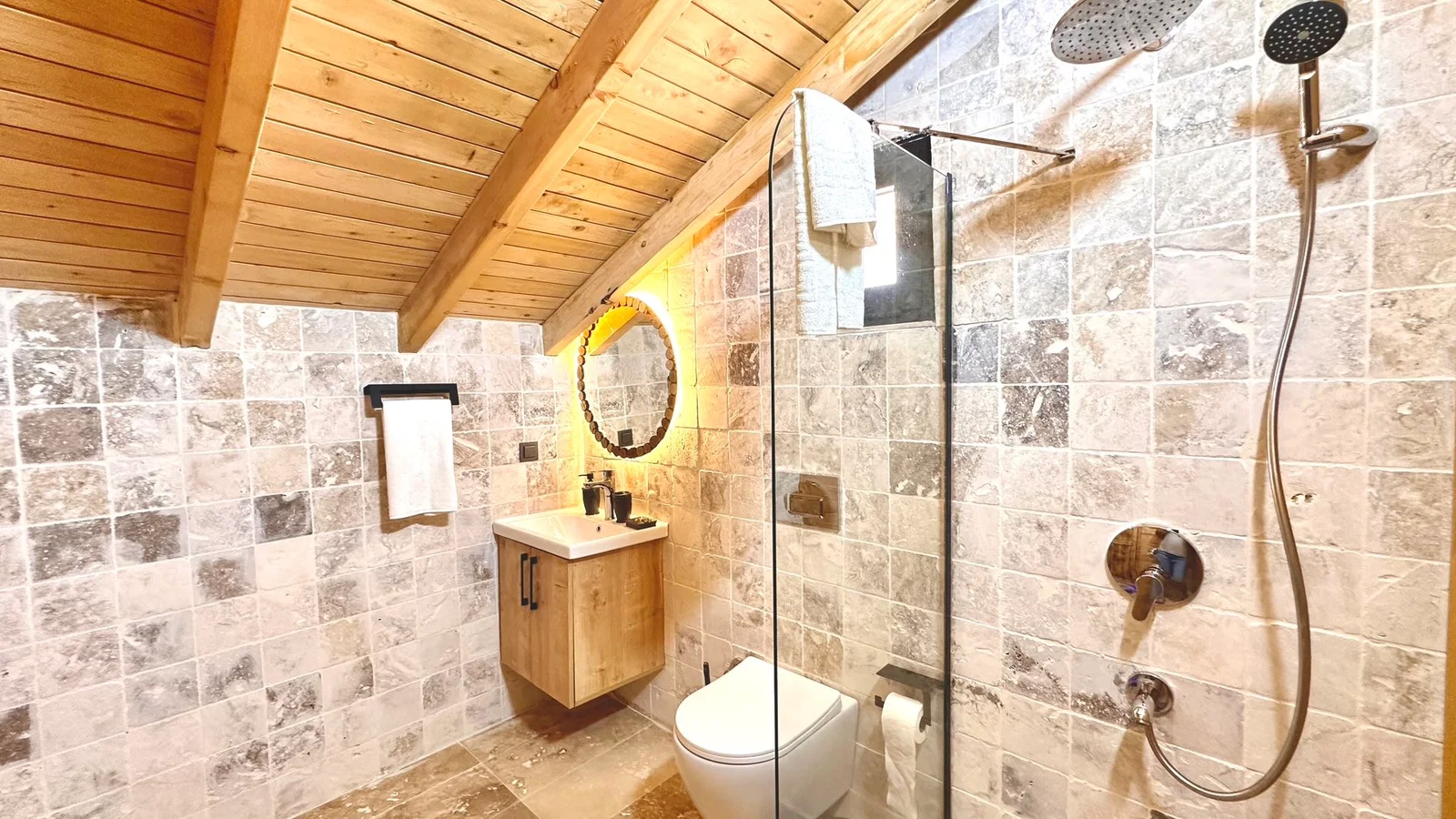 Sarıbelen’de jakuzili kiralık villa, fotoğraf 26
