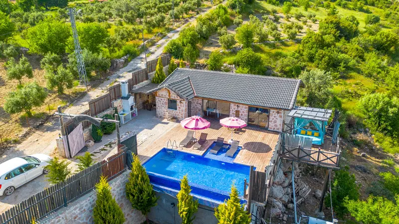 Sarıbelen’de jakuzili kiralık villa, fotoğraf 16