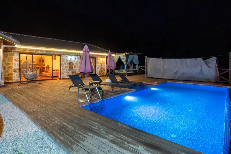 Sarıbelen’de jakuzili kiralık villa, fotoğraf 9