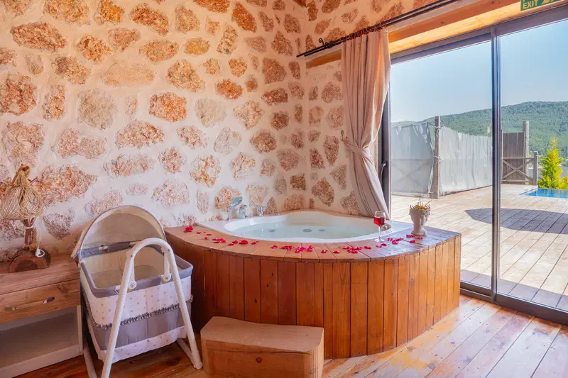Sarıbelen’de doğa manzaralı kiralık villa, fotoğraf 31