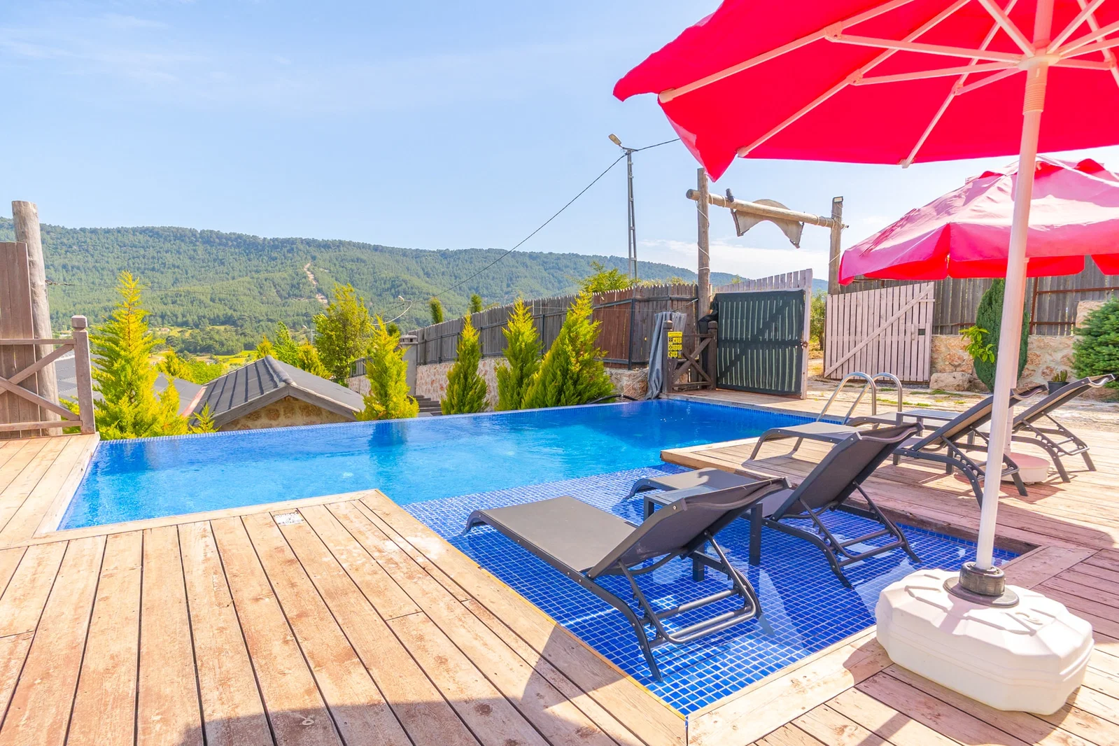 Sarıbelen’de jakuzili kiralık villa, fotoğraf 2