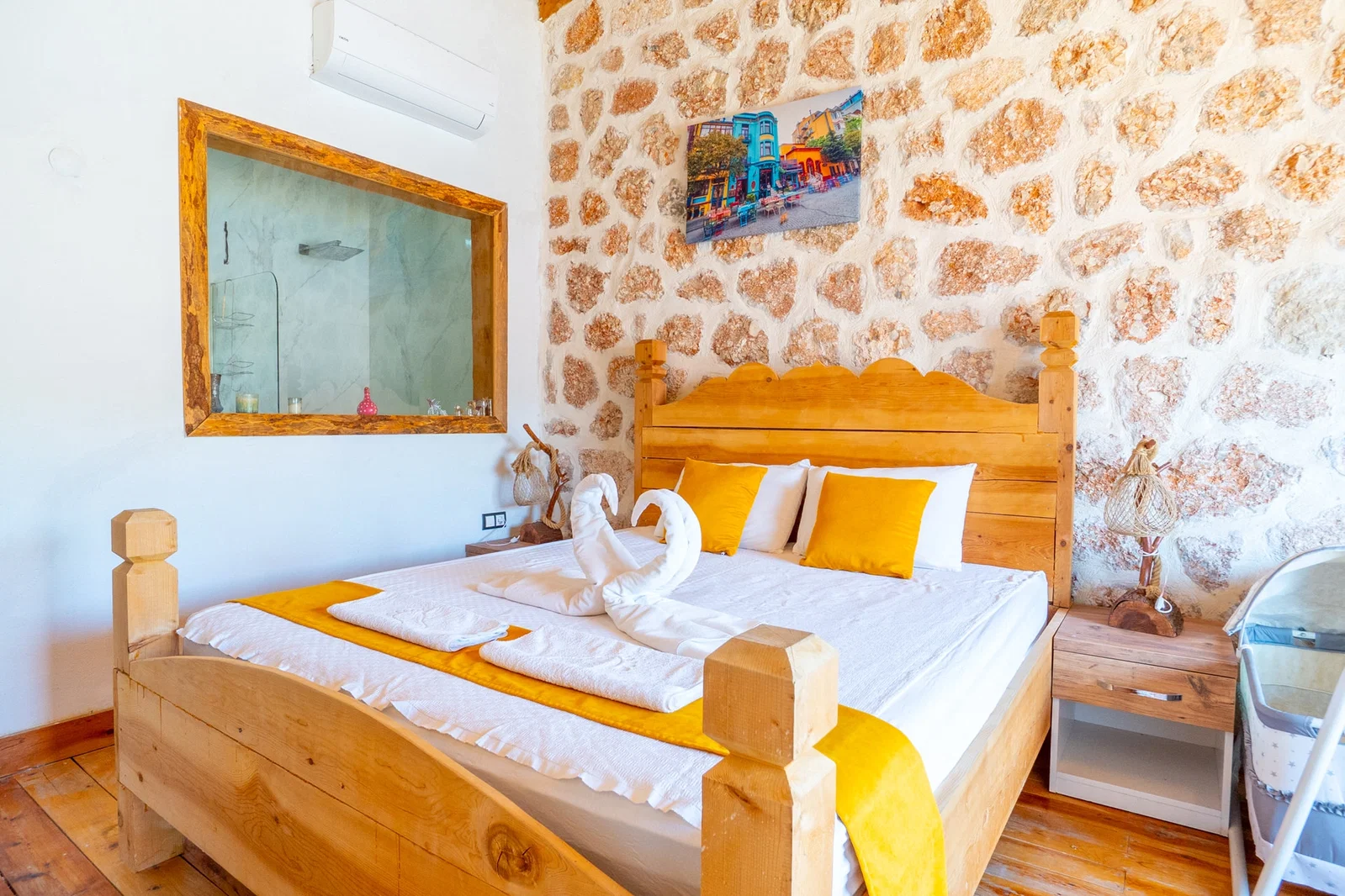 Sarıbelen’de korunaklı havuzlu kiralık villa, fotoğraf 36