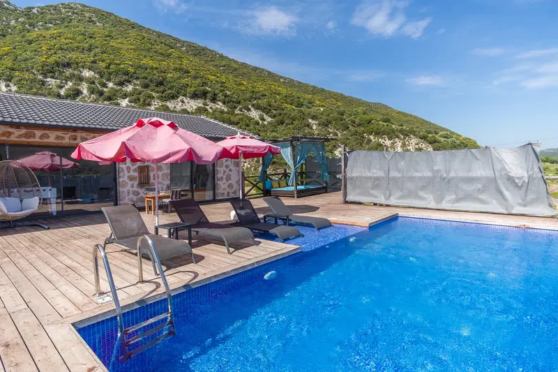 Sarıbelen’de doğa manzaralı kiralık villa, fotoğraf 3