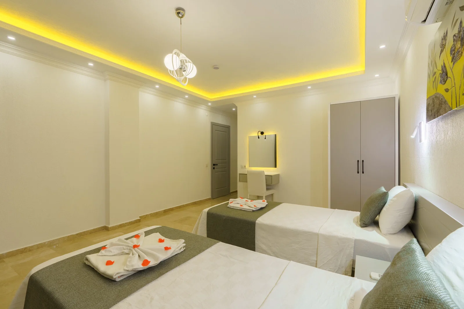 İslamlar’da ısıtmalı havuzlu kiralık villa, fotoğraf 42