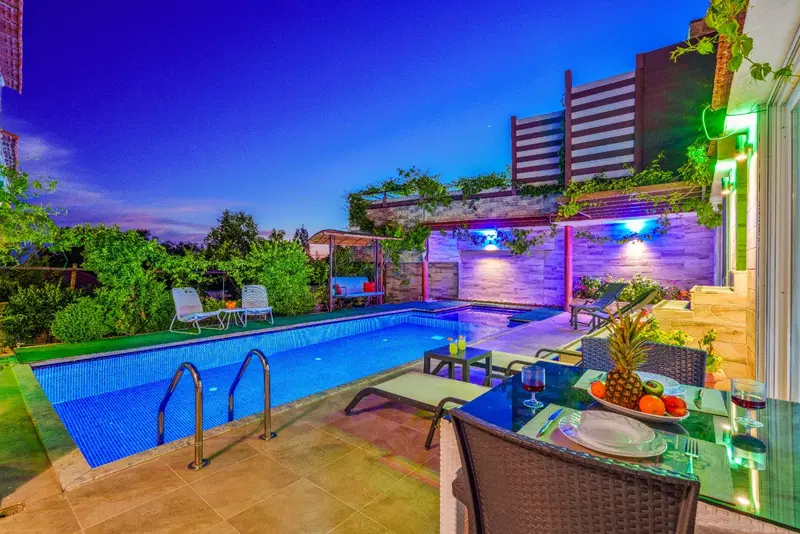 İslamlar’da özel havuzlu kiralık villa, fotoğraf 15