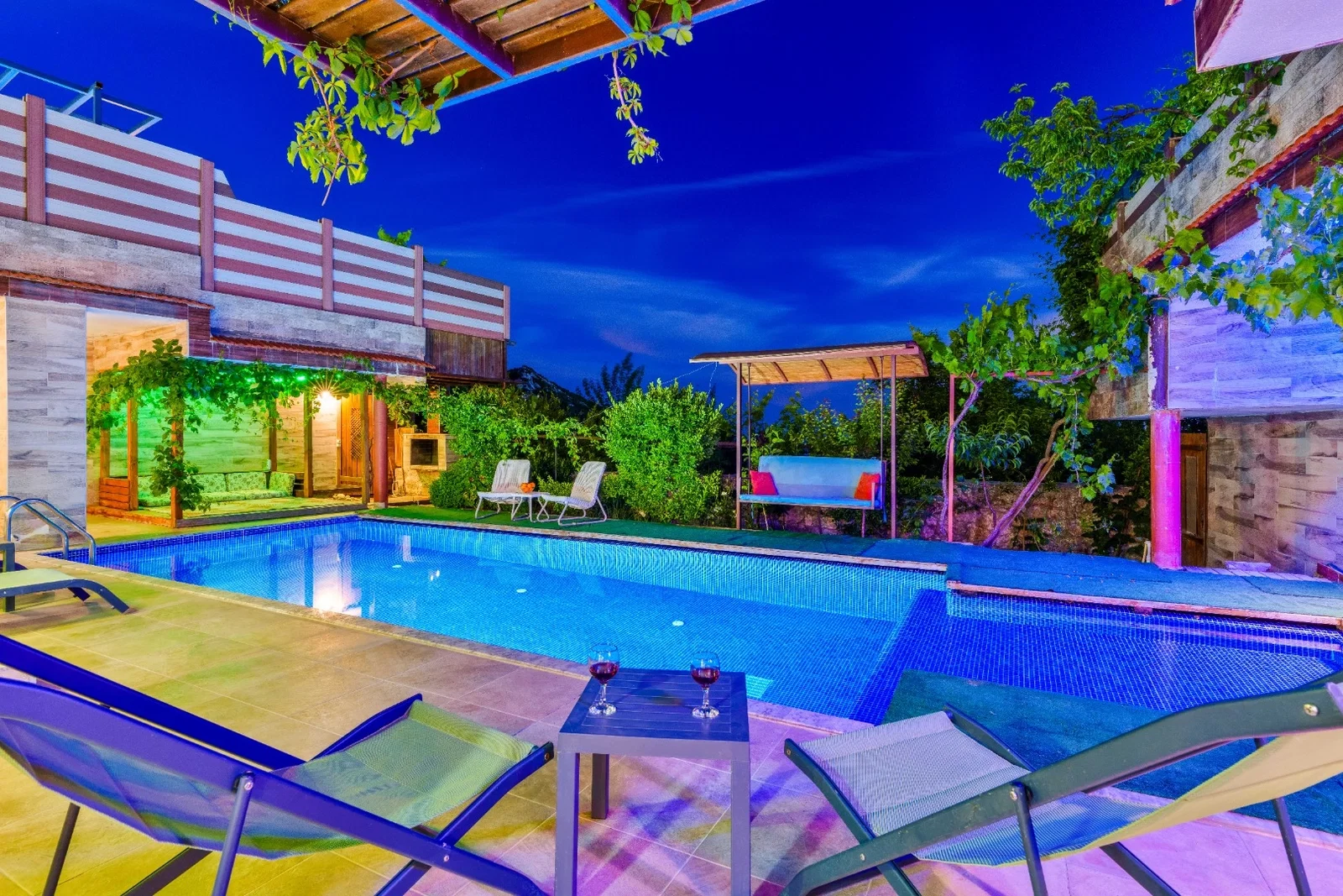 İslamlar’da korunaklı havuzlu kiralık villa, fotoğraf 13