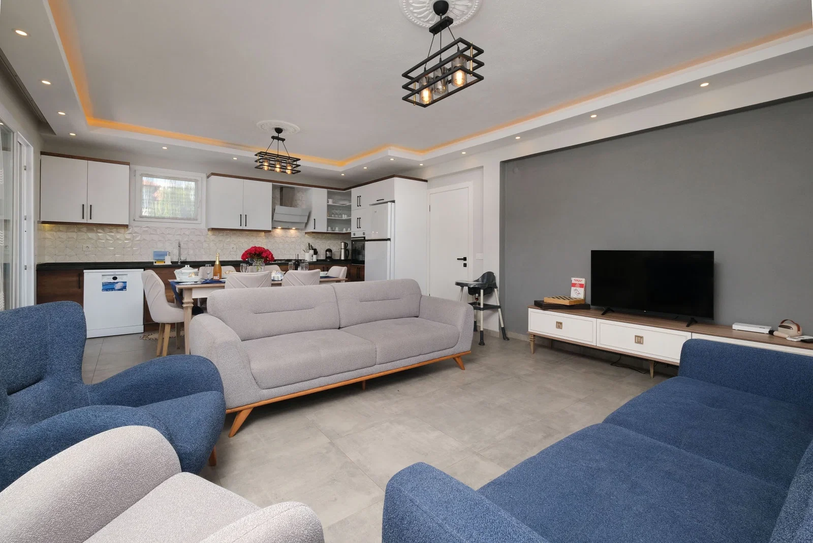 Fethiye’de Sakin Konumda, Özel Havuzlu, 4 Yatak Odalı, Kiralık Villa