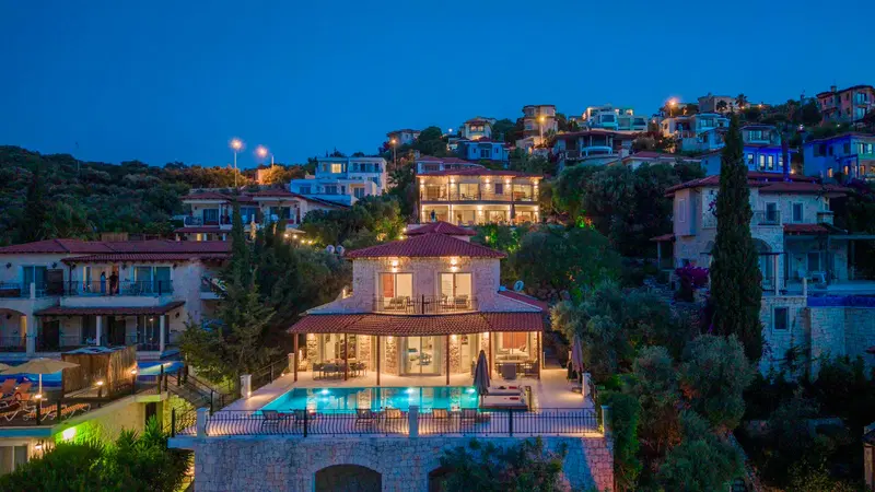 Kaş’ta bahçeli kiralık villa, fotoğraf 18