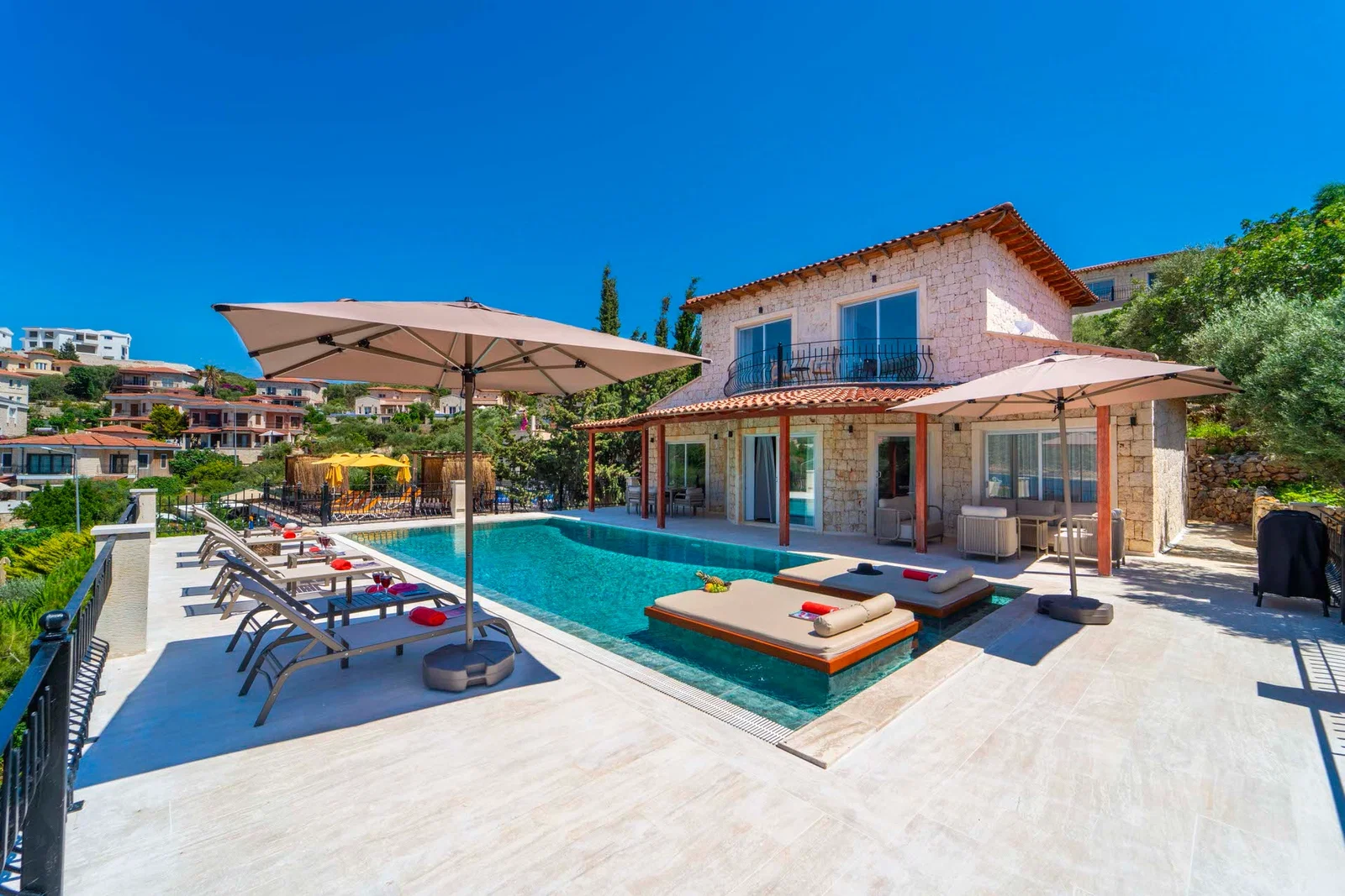 Kaş’ta özel havuzlu kiralık villa, fotoğraf 3