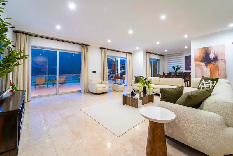 Kaş’ta denize yakın kiralık villa, fotoğraf 24