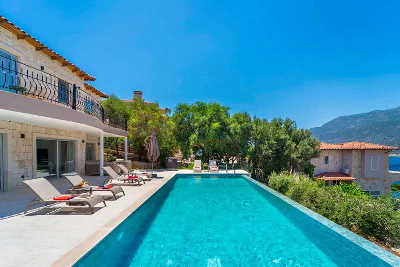 Kaş’ta deniz manzaralı kiralık villa, fotoğraf 7