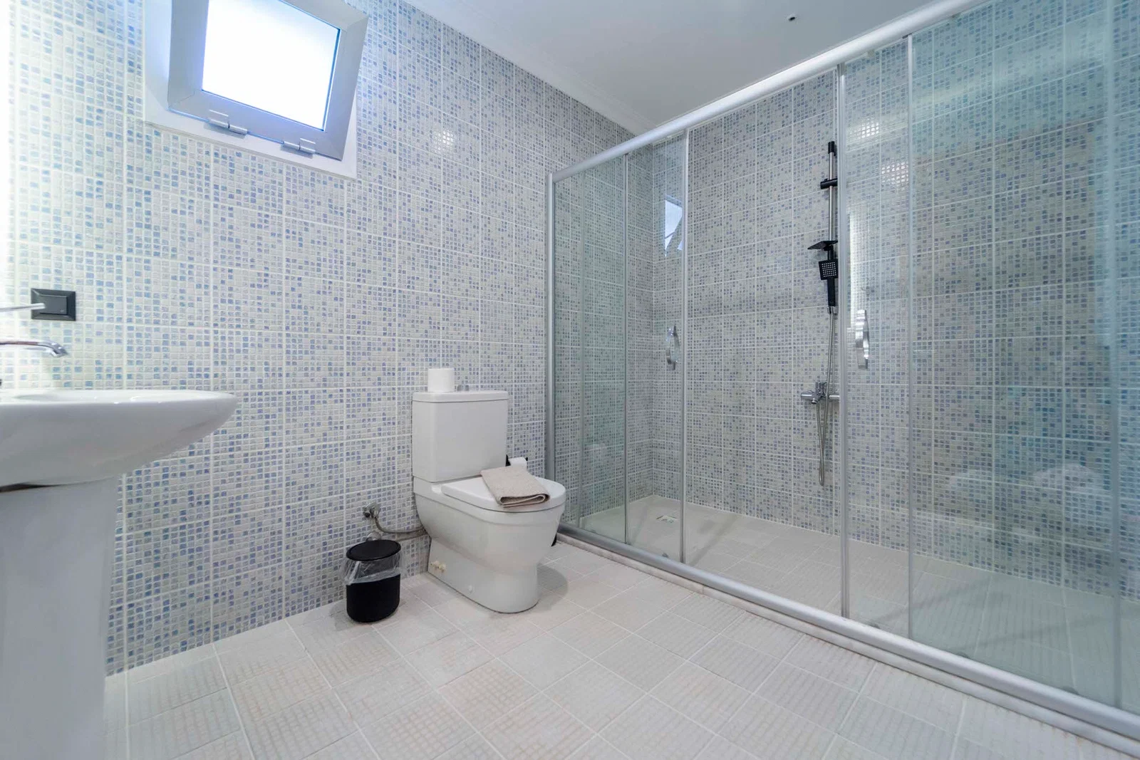 Kaş’ta deniz manzaralı kiralık villa, fotoğraf 49