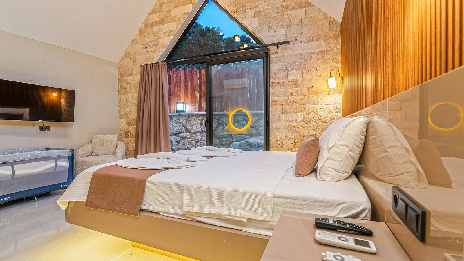 Sarıbelen’de doğa manzaralı kiralık villa, fotoğraf 42
