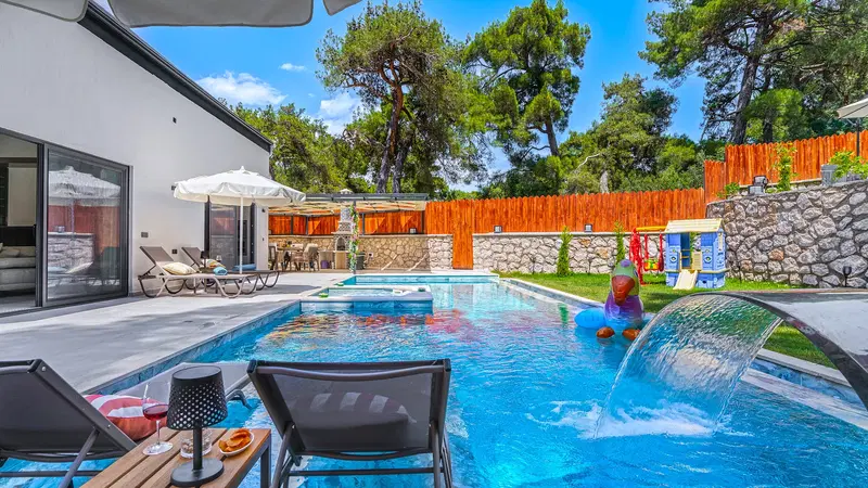 Sarıbelen’de çocuk dostu kiralık villa, fotoğraf 7