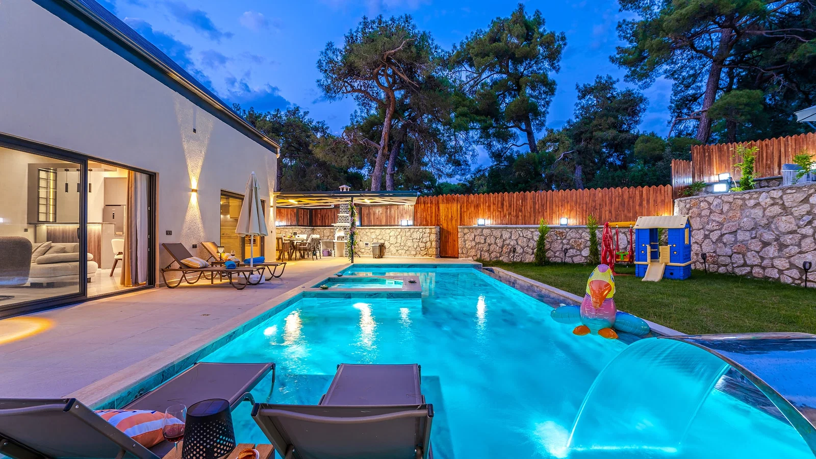 Sarıbelen’de balayı kiralık villa, fotoğraf 14