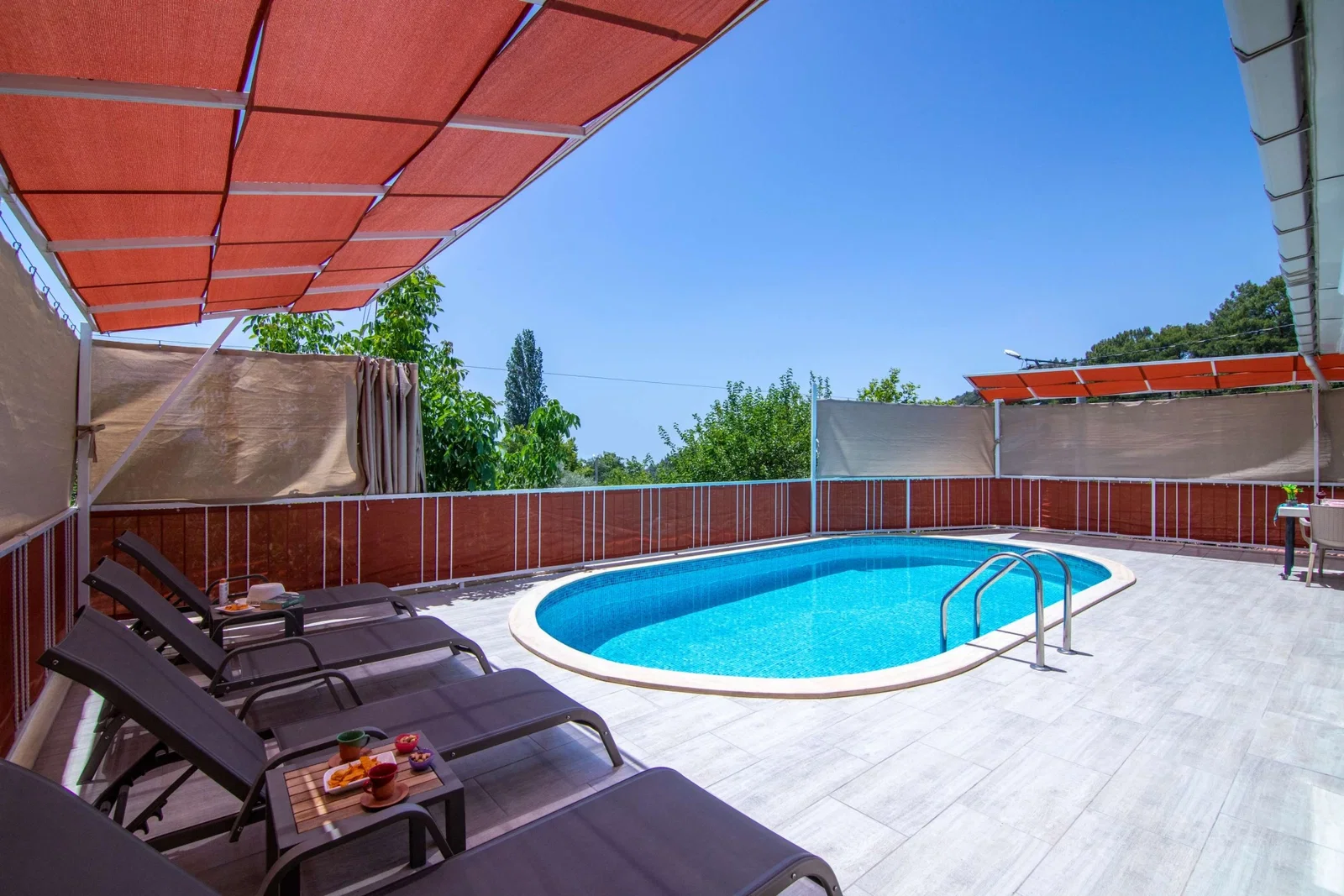İslamlar’da Balayı Çiftlerine Uygun, Korunaklı Havuzlu, 2 Yatak Odalı, Ekonomik Villa