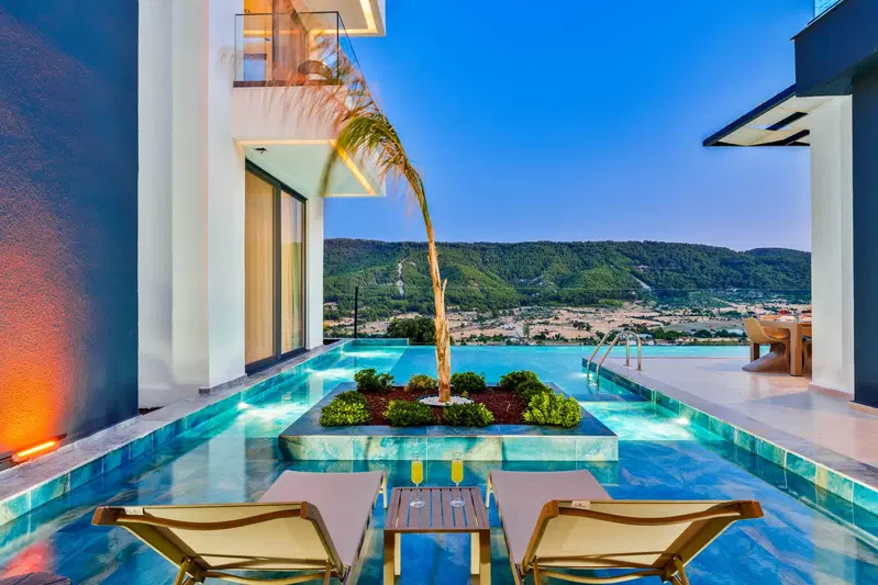 Sarıbelen’de korunaklı havuzlu kiralık villa, fotoğraf 19