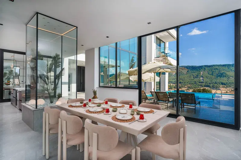 Sarıbelen’de doğa manzaralı kiralık villa, fotoğraf 32