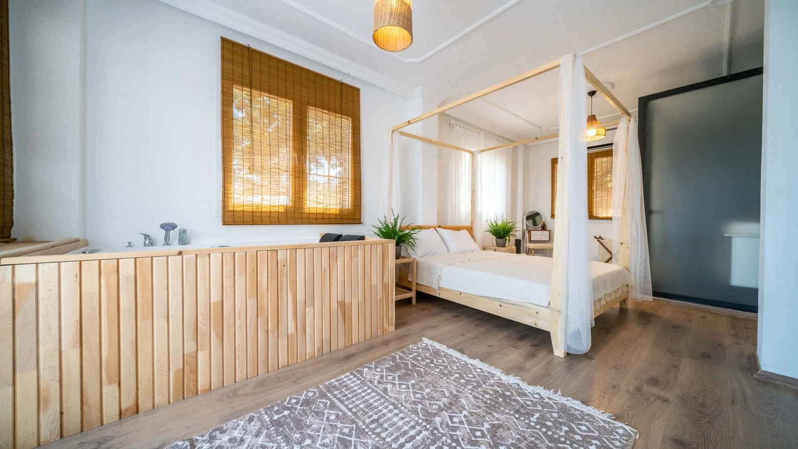 Fethiye’de doğa içinde kiralık villa, fotoğraf 44