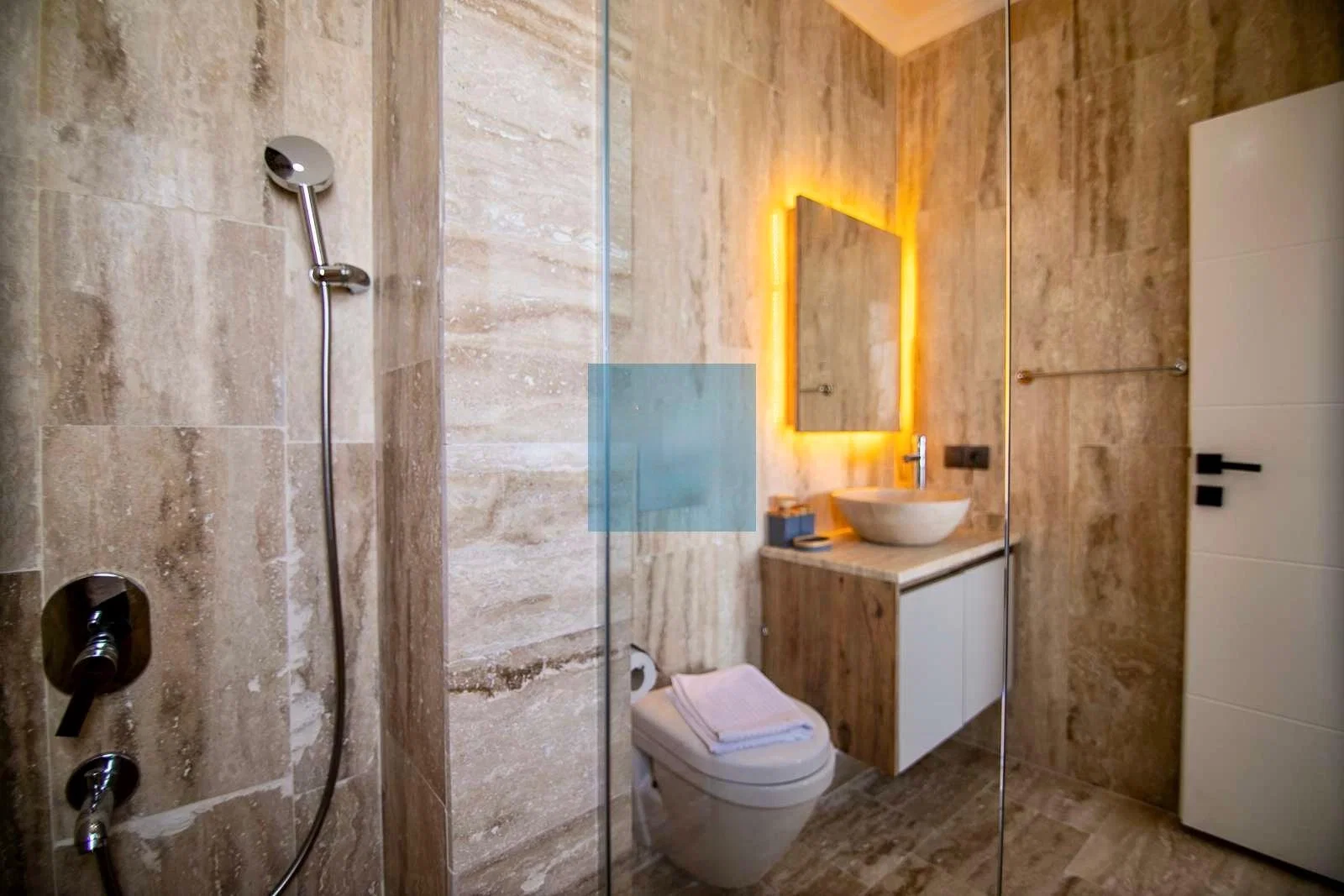 Üzümlü’de doğa manzaralı kiralık villa, fotoğraf 20