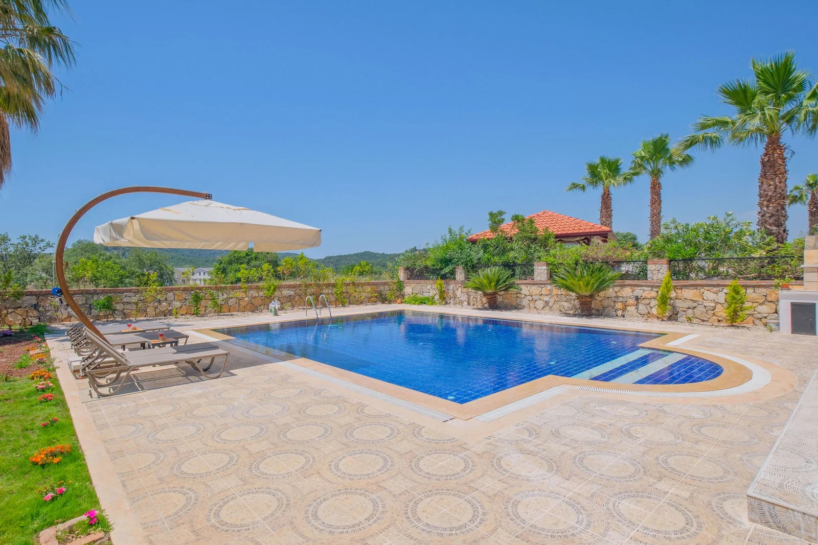 Fethiye’de jakuzili kiralık villa, fotoğraf 7