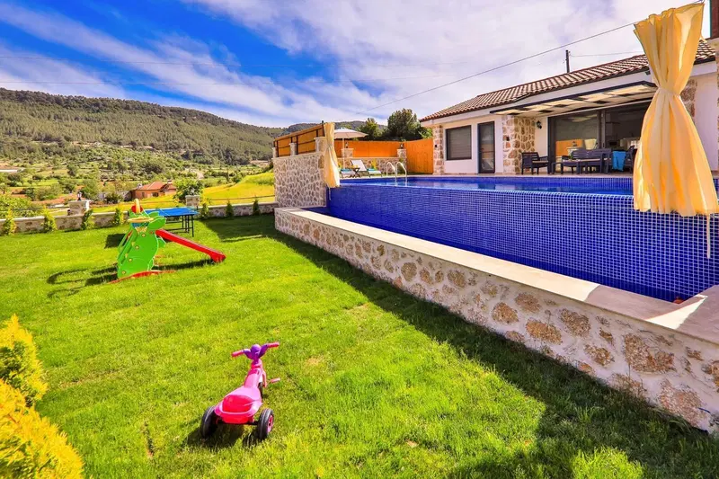 Sarıbelen’de jakuzili kiralık villa, fotoğraf 14