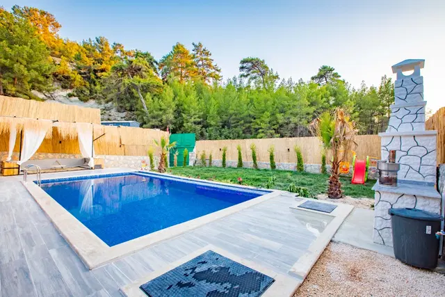 Sarıbelen’de özel havuzlu kiralık villa, fotoğraf 4