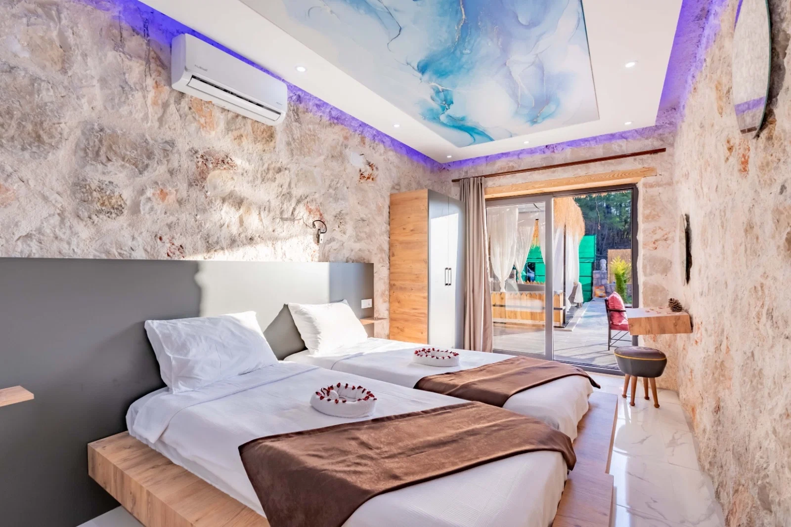 Sarıbelen’de özel havuzlu kiralık villa, fotoğraf 40