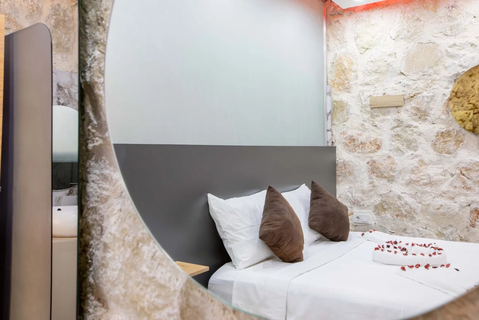Sarıbelen’de jakuzili kiralık villa, fotoğraf 38
