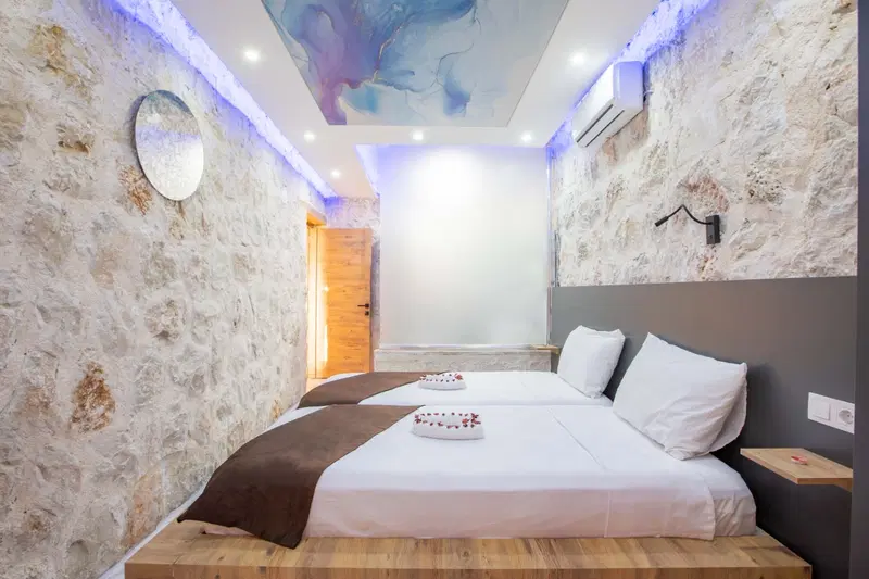 Sarıbelen’de korunaklı havuzlu kiralık villa, fotoğraf 43