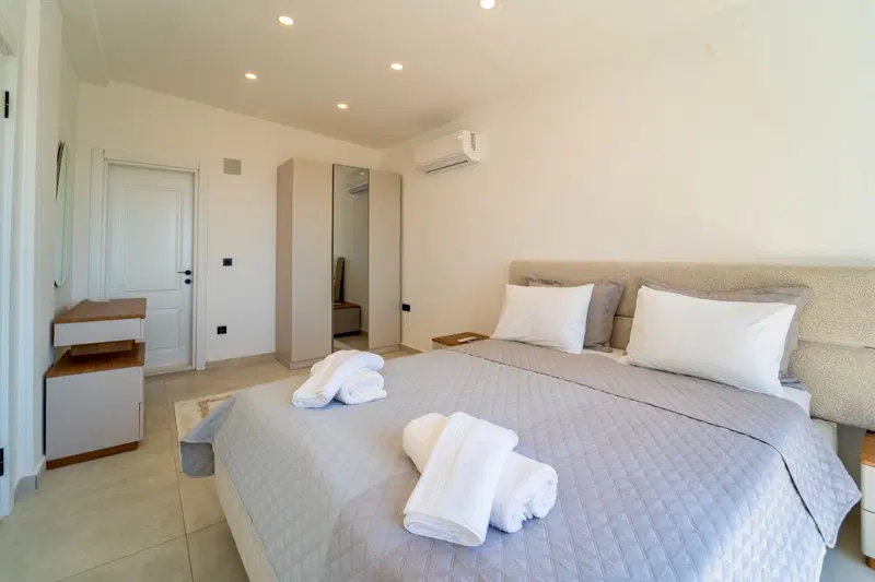 Üzümlü’de özel havuzlu kiralık villa, fotoğraf 35