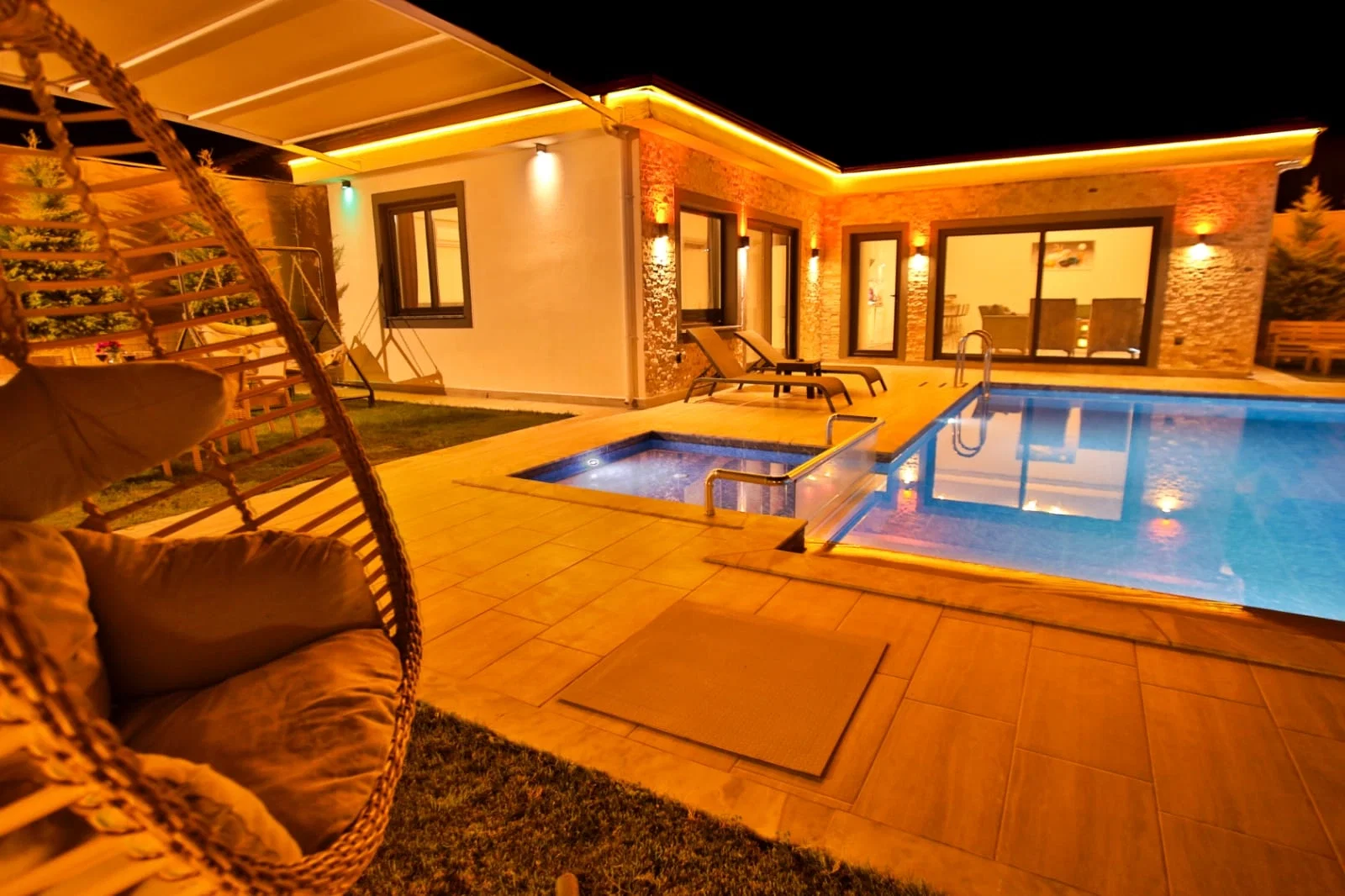 Fethiye’de çocuk havuzlu kiralık villa, fotoğraf 11