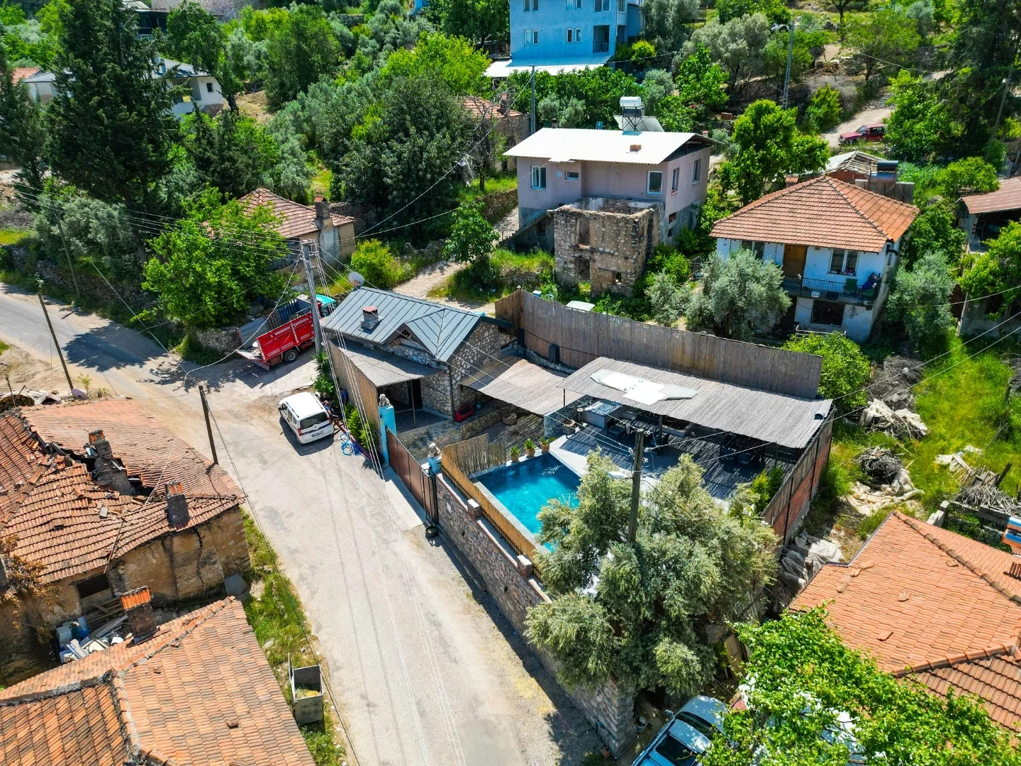 Fethiye’de korunaklı havuzlu kiralık villa, fotoğraf 15