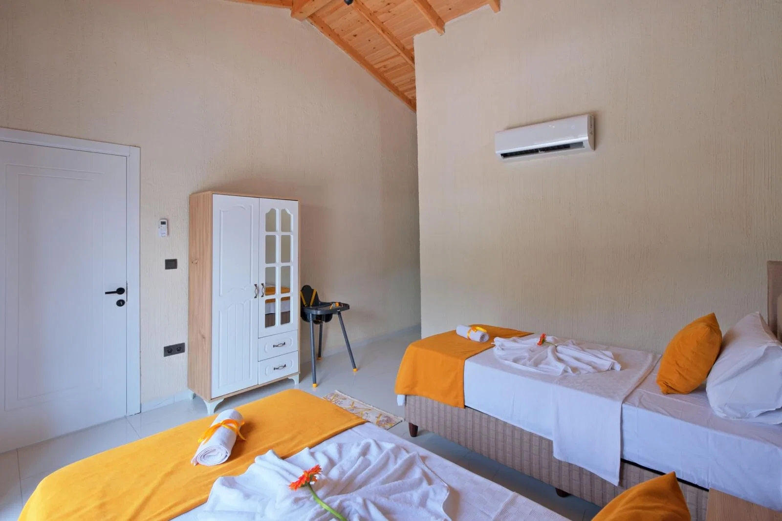 Fethiye’de korunaklı havuzlu kiralık villa, fotoğraf 22