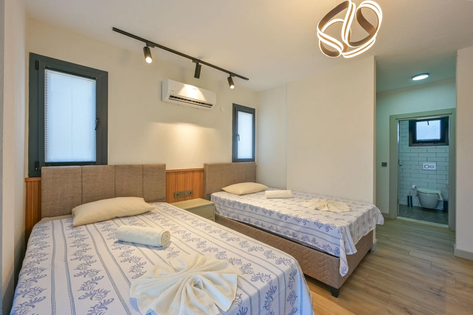 Fethiye’de jakuzili kiralık villa, fotoğraf 33