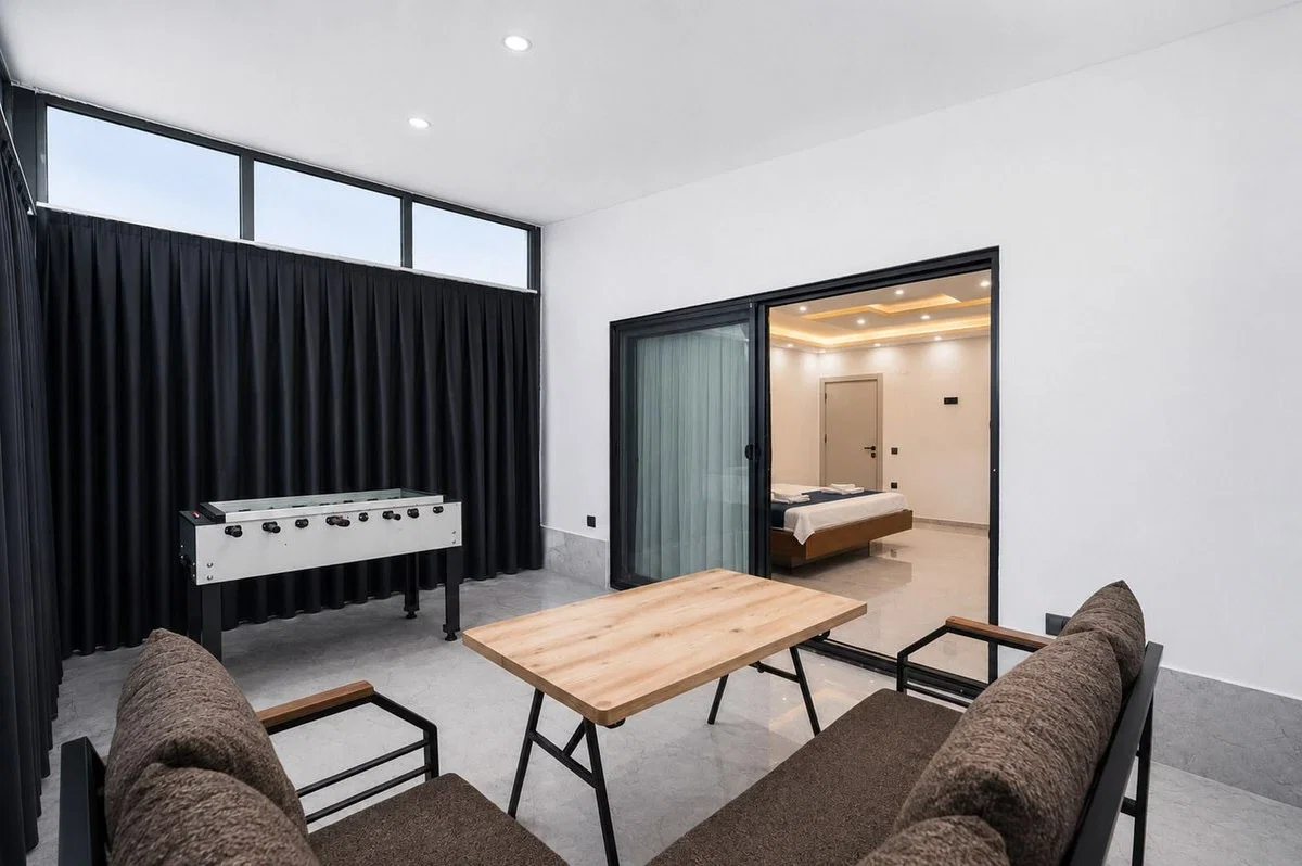 Sarıbelen’de Balayı Çiftlerine Uygun, Çocuk Havuzlu, 6 Kişilik, Kiralık Villa