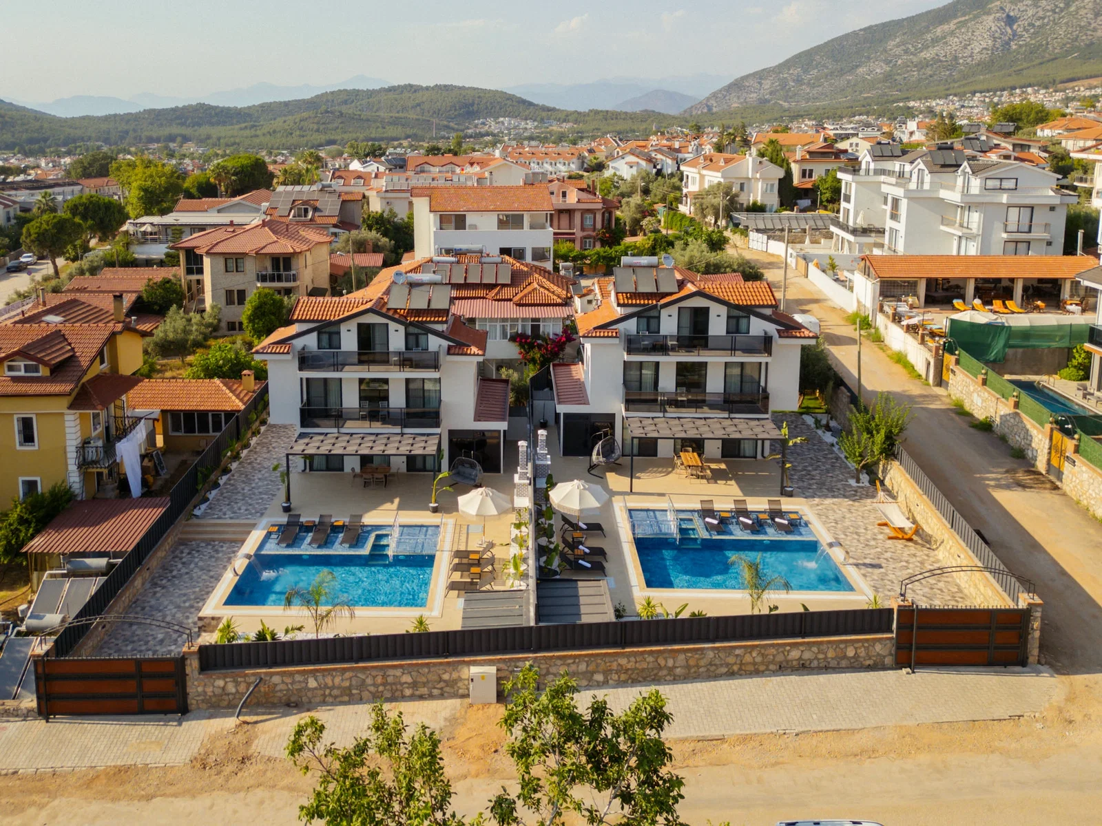 Fethiye’de Merkeze Yakın, Isıtmalı Havuzlu, Jakuzili, Lüks Villa