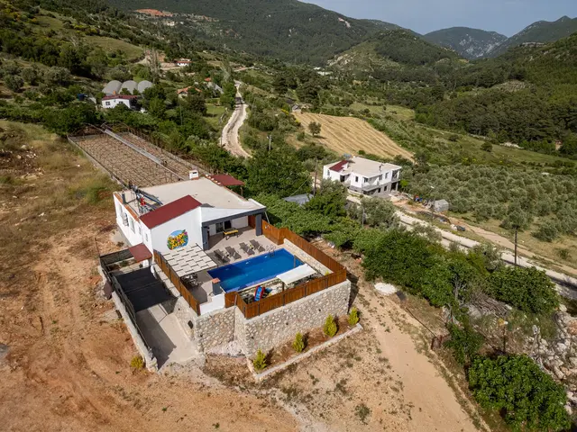 Sarıbelen’de balayı kiralık villa, fotoğraf 5