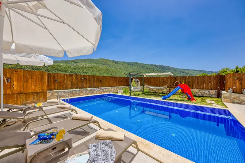 Sarıbelen’de muhafazakar kiralık villa, fotoğraf 4