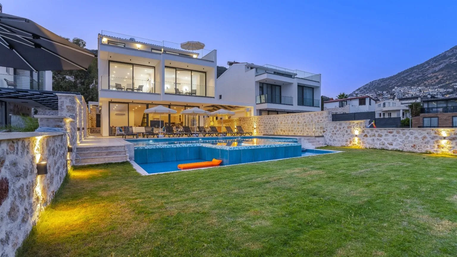 Villa Lion — fotoğraf 6